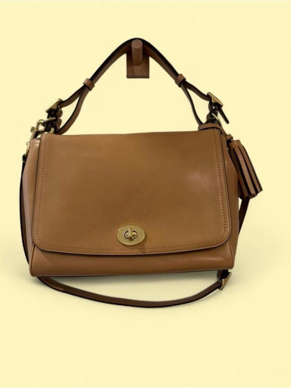 Coach Tan Leather Shoulder Bag with Gold Hardware